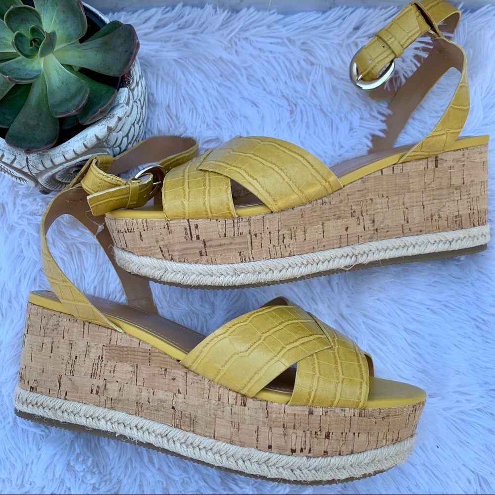 Marc Fisher wedge sandals 9